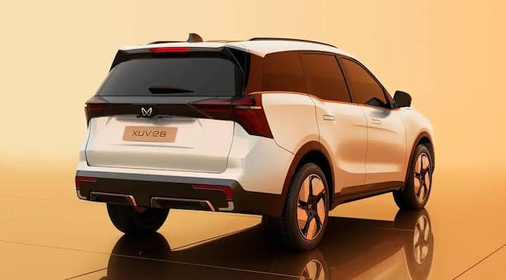 Mahindra: Mahindra এর দুটি নতুন ইলেকট্রিক SUV BE6 এবং XEV 9e-এর সঙ্গে এবার শোতে থাকবে। পাশাপাশি কোম্পানি এনেছে XEV 7e। যে গাড়ির 7 সিটার সংস্করণও দেখা যাবে এই গাড়ির মেলায়।।