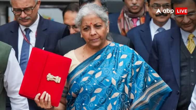 Budget 2025 modi government may increase 80c limit tax benefit to middle class fm nirmala sitharaman   Budget 2025: બજેટમાં 80C ની લિમિટ વધારી કરાશે 3 લાખ ? સરકાર મધ્યમ વર્ગને આપશે રાહત  
