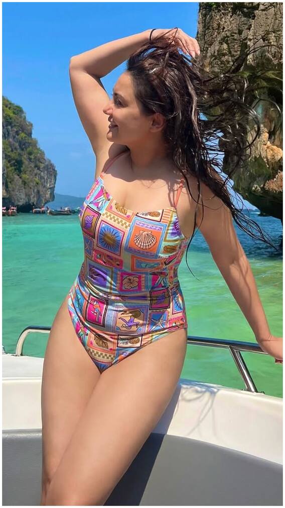 मिनिषा ने अपने 40वें जन्मदिन पर शेयर कीं ऐसी तस्वीरें कि चढ़ गया इंटरनेट का पारा!