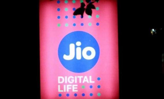 Jio એ લોન્ચ કર્યો 72 દિવસનો ધમાકેદાર પ્લાન, 49 કરોડ યૂઝર્સનું ટેન્શન ખતમ