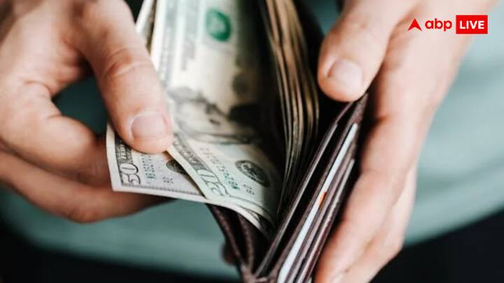 इतनी बड़ी रकम जीतने के बाद भी जेम्स ने कहा कि वह नौकरी छोड़ने के पक्ष में बिल्कुल नहीं है. मैं अभी बहुत छोटा हूं और पैसा आने का मतलब ये नहीं कि मैं अपने रोजगार को छोड़ दूं.