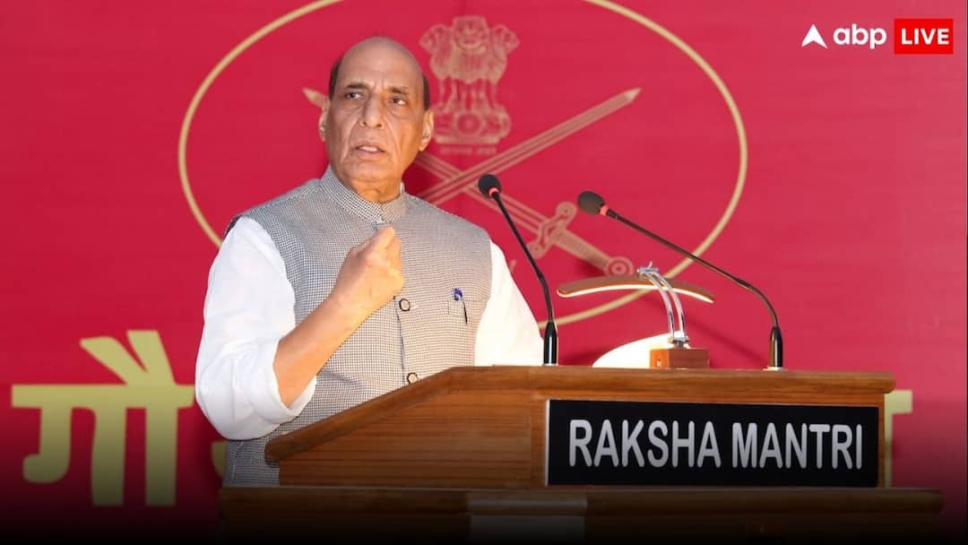 Rajnath Singh in Mahakumbh prayagraj schedule sangam akshay vat Rajnath Singh in Mahakumbh: संगम में डुबकी और फिर अक्षय वट के दर्शन, प्रयागराज में ऐसे दिन बिताएंगे राजनाथ सिंह