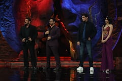 Bigg Boss 18 Finale: Salman Khan And Aamir Khan Recreate Iconic Do Mastane Moment From Andaz Apna Apna