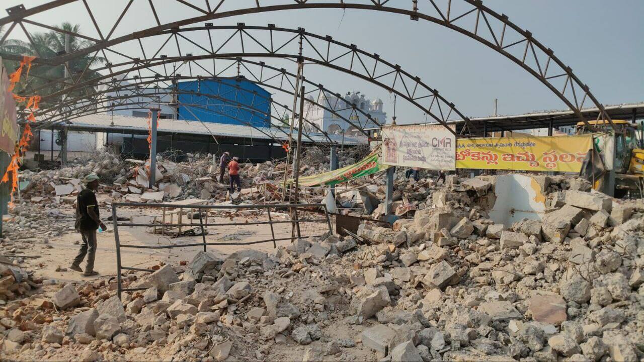 Arasavalli Temple: రథసప్తమిన అరసవిల్లికి దర్శనం కోసం వచ్చే దాతలే ఎక్కువ, కానీ వారికి ఏర్పాట్లు చేస్తున్నారా?