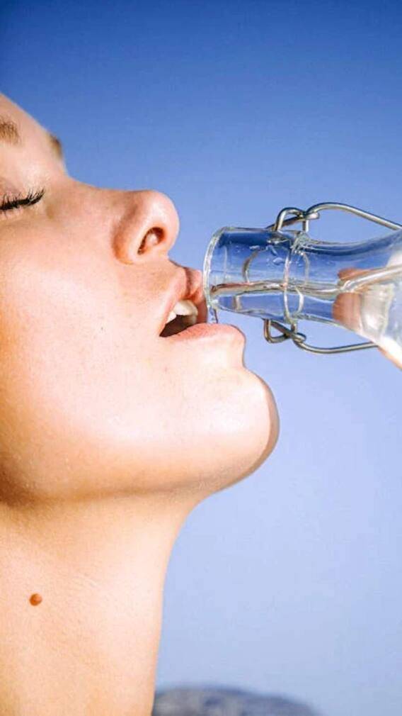 জল খেলেই কি এই সমস্যা হয়? তাহলে হতে পারে কিডনির বড় সমস্যা