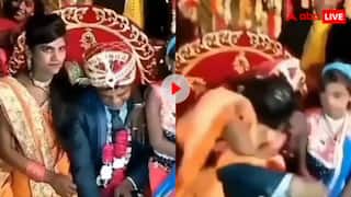 ये रिश्ता क्या कहलाता है! जीजा के पास बैठी साली अचानक हुई रोमांटिक, भरे स्टेज पर कर दी ऐसी हरकत