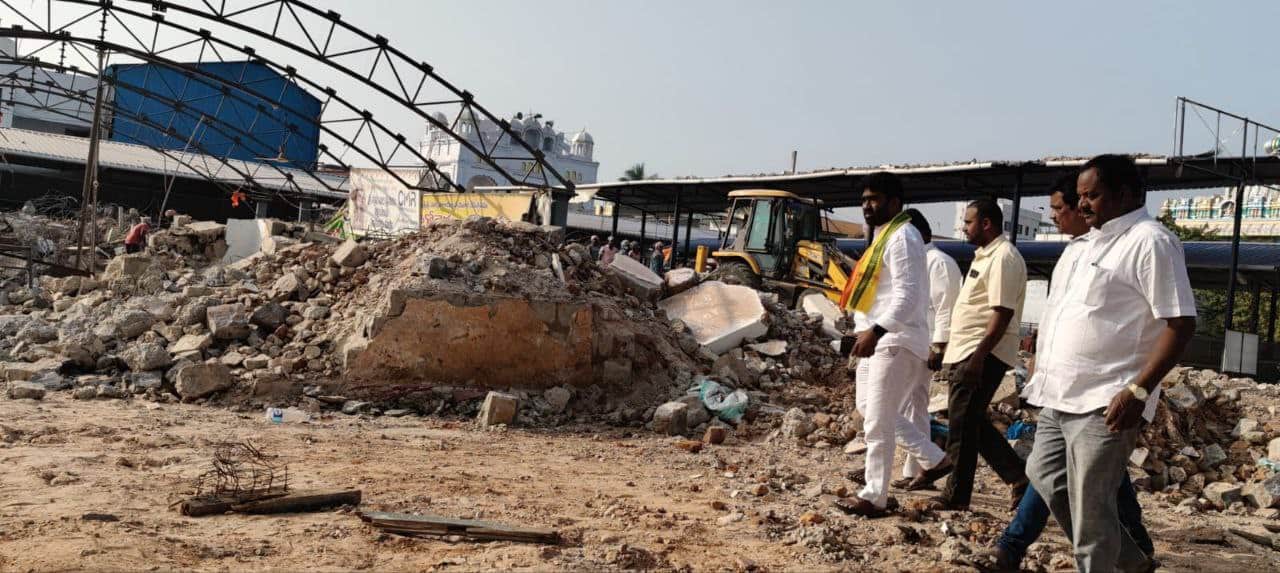 Arasavalli Temple: రథసప్తమిన అరసవిల్లికి దర్శనం కోసం వచ్చే దాతలే ఎక్కువ, కానీ వారికి ఏర్పాట్లు చేస్తున్నారా?