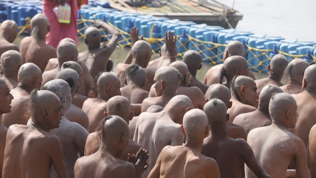 महाकुंभ: 5 हजार से अधिक नागाओं की फौज होगी अखाड़ों में शामिल, संन्यासियों का हुआ दीक्षा संस्कार