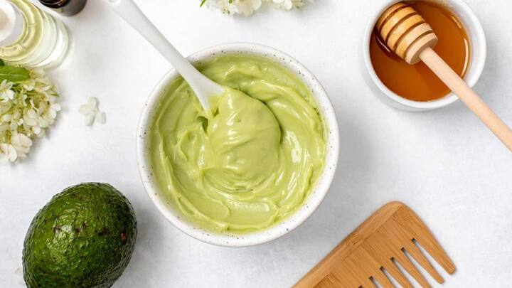 1. Avocado And Honey: Avocado and Honey hair mask helps in nourishing the hair. This DIY hair mask, rich in vitamins and natural oils, stregthens strands, repairs damage, and promotes shine. It results in soft and smooth hair. (Image Source: Pinterest/alifeadjacent)
