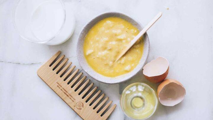 2. Banana, Milk, And Eggs: Banana, Milk, and Egg hair mask improves the hair quality and makes hair more manageable. This natural hair mask deeply nourishes and hydrates the hair, while adding shine to it. (Image Source: Pinterest/misswishes)