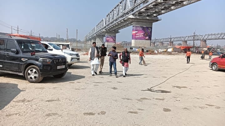वहीं सोमवार को अग्निशमन विभाग DG अविनाश चौहान भी घटना स्थल पर पहुंचे. उन्होंने दावा किया है कि विभाग की ओर से और टीमें तैनात होंगी.