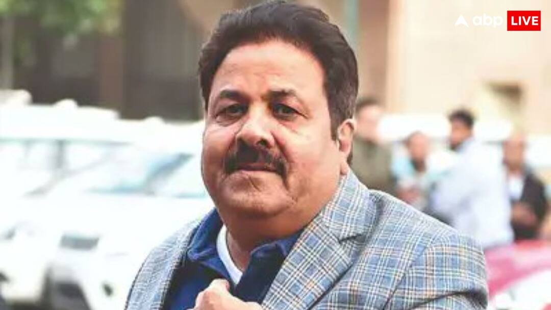 Delhi Assembly Elections 2025: दिल्ली चुनाव में BJP के 'योगी प्लान' पर भड़की कांग्रेस, राजीव शुक्ला बोले- 'ध्रुवीकरण से...' Rajeev Shukla accuses BJP of communal polarization and yogi plan for Delhi Assembly Elections 2025 ann Delhi Assembly Elections 2025: दिल्ली चुनाव में BJP के 'योगी प्लान' पर भड़की कांग्रेस, राजीव शुक्ला बोले- 'ध्रुवीकरण से...'