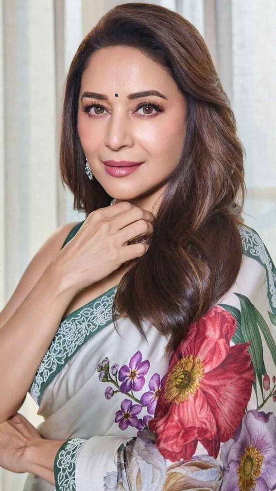 जब किसिंग सीन के दौरान इस एक्टर ने काट लिए थे माधुरी के होंठ