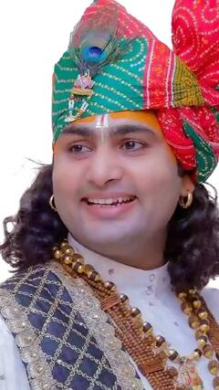 'किसी के बाप की भूमि नहीं ' - वक्फ के दावे पर बोले अनिरुद्धाचार्य  | ABP SHORTS