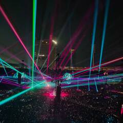 Suhana Khan Attends Coldplay Concert With AbRam And Navya Naveli Nanda, Check Out Pics