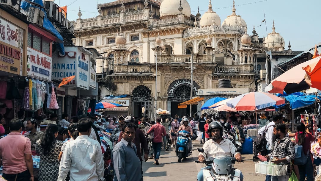 India Falls To 3rd Place In Global Trust Index, Low-Income Groups Show Less Confidence: Report India Falls To 3rd Place In Global Trust Index Low Income Groups Show Less Confidence Edelman Trust Barometer India Falls To 3rd Place In Global Trust Index, Low-Income Groups Show Less Confidence: Report