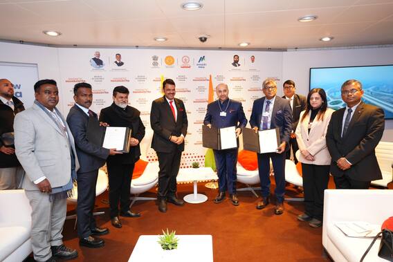 Davos : दावोसमध्ये पहिला सामंजस्य करार गडचिरोलीसाठी, कल्याणी उद्योग समूहाकडून पोलाद उद्योगामध्ये 5,200 कोटींची गुंतवणूक