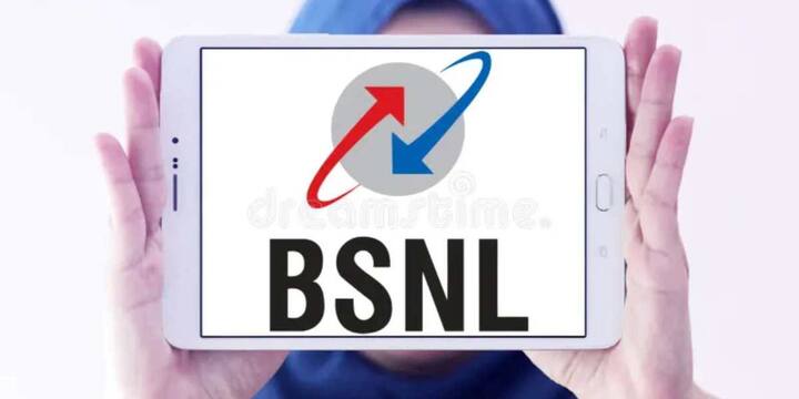 BSNL के 897 रुपये वाले प्रीपेड प्लान में आपको अनलिमिटेड कॉलिंग, 100 SMS प्रतिदिन, और 90GB डेटा मिलता है. इसके अलावा, डेटा की स्पीड 40 Kbps तक कम हो सकती है, लेकिन फिर भी यह एक अच्छा विकल्प हो सकता है.