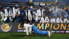 Photos: 2 बार चैंपियन तो एक बार रनर अप... तस्वीरों में देखें कैसा रहा है चैंपियंस ट्रॉफी में भारत का प्रदर्शन