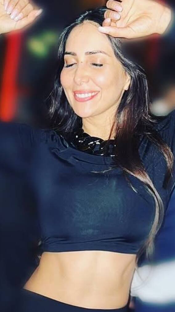 कौन है ये एक्ट्रेस जिनका खिलाड़ी से लेकर कई स्टार्स के साथ जुड़ चुका है नाम