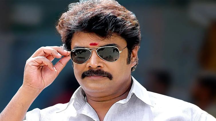 Director actor sundar c 57th birthday fans celebrity wish know his movie work HBD Sundar C: சிரிக்க வைக்கும் சிற்பி! தமிழ் சினிமாவின் மதகஜராஜா சுந்தர்.சிக்கு பிறந்தநாள்!