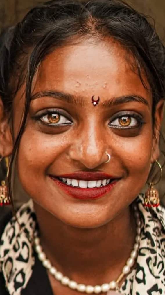 माला बेचने वाली लड़की को बॉलीवुड से आया फिल्म का ऑफर