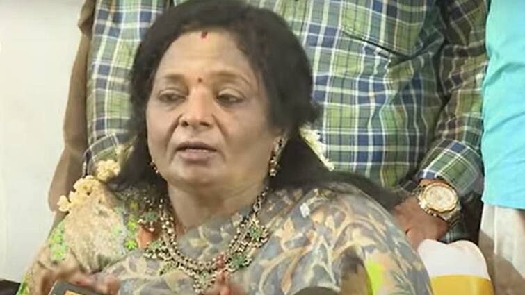 Tamilisai soundarrajan support to iit kamakoti on cow urine issue “மாட்டுக்கறி சாப்பிடலாம்; ஆனால் கோமியம்....” - காமகோடிக்கு ஆதரவாக களமிறங்கிய தமிழிசை 