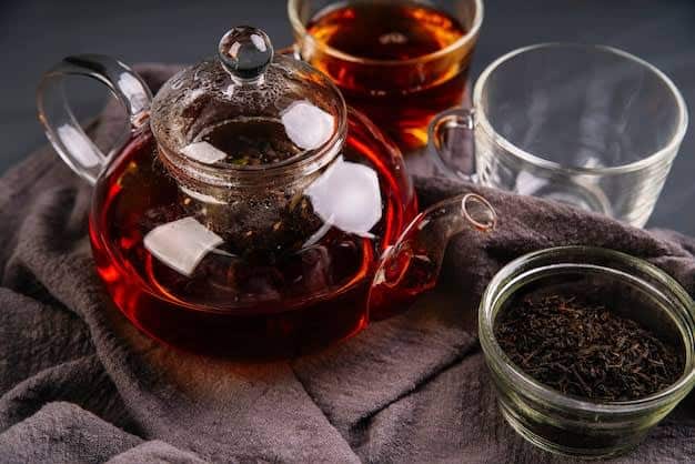 Its anti-inflammatory and antioxidant properties, such as polyphenols, provide many health benefits to the body. It also has less amount of sodium, protein and carbohydrates, due to which it keeps the body hydrated and improves the skin.