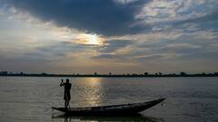 Weather Update: ফের হাওয়া বদল বঙ্গে, জেলায় জেলায় কুয়াশার সতর্কতা