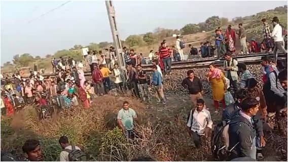 Video Shows Crowd Standing Near Rail Track In Jalgaon Moments Before Train Runs Over Passengers Killing 12 — On Cam