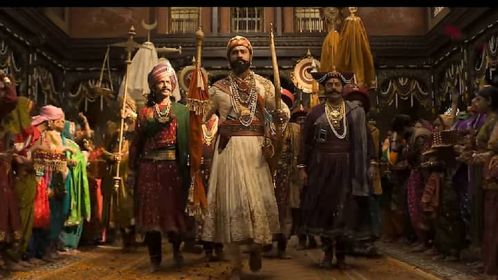 आता, मराठमोळ्या प्रेक्षकांसह सिनेचाहत्यांना या छावा चित्रपटाची उत्सुकता लागून राहिली आहे. येत्या 14 फेब्रुवारी रोजी हा सिनेमा प्रदर्शित होत आहे