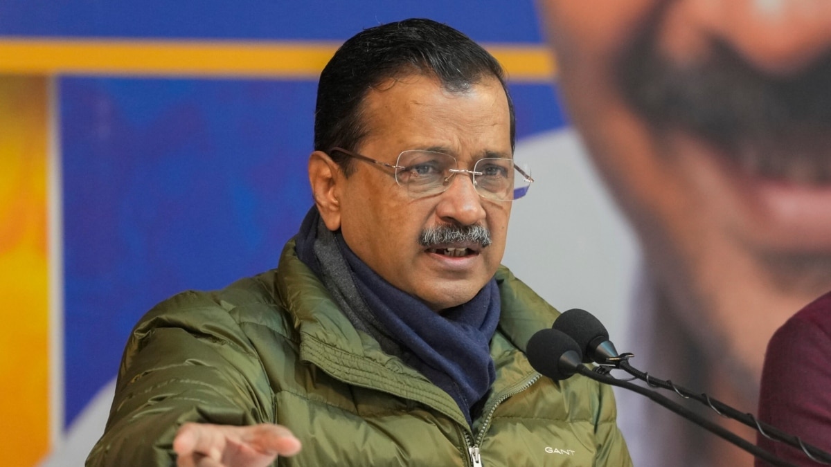 Delhi Election 2025: बीजेपी उम्मीदवार प्रवेश वर्मा पर भड़के अरविंद केजरीवाल, लगाया पंजाबियों के अपमान का आरोप