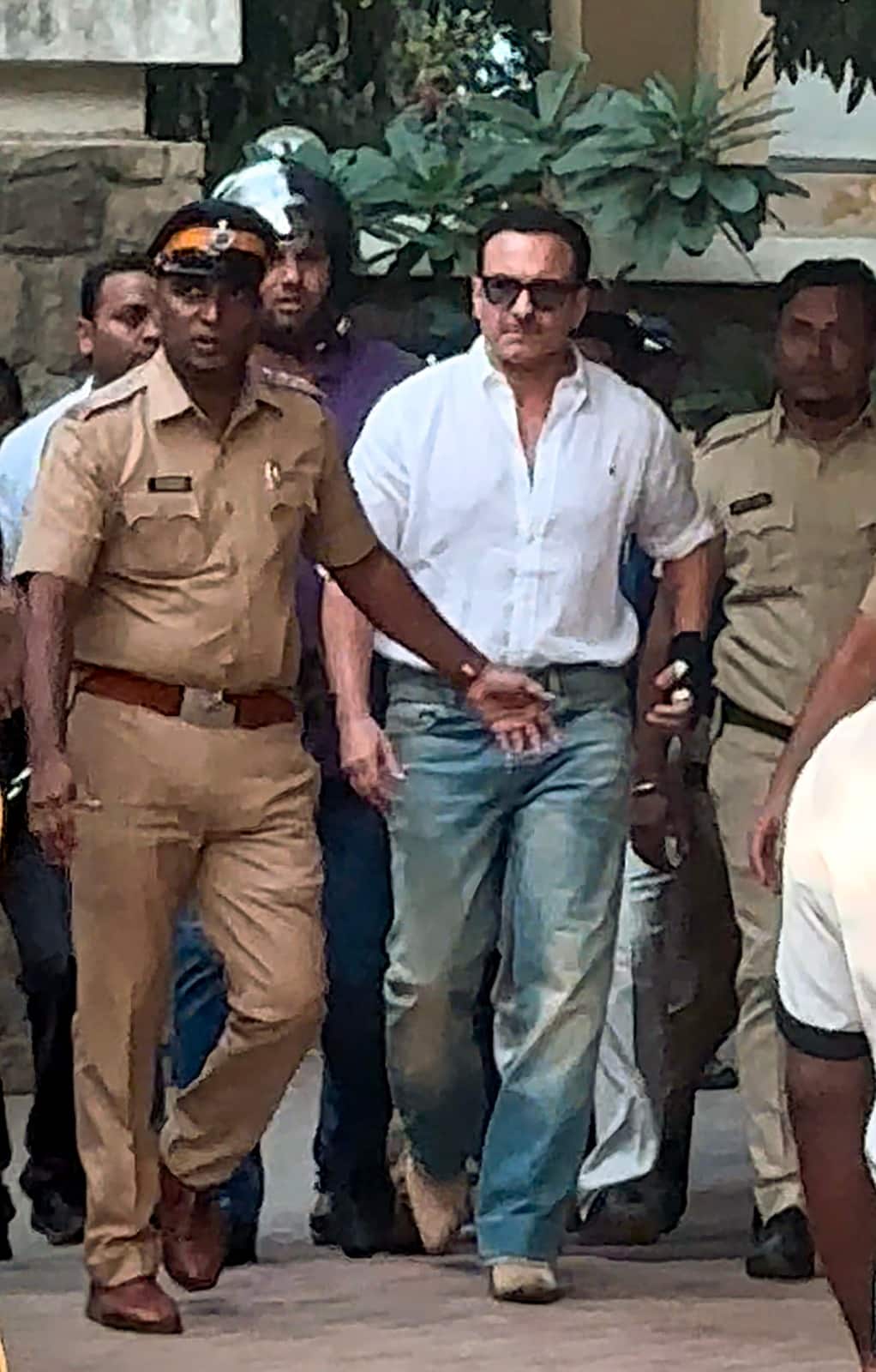 सैफ अली खान के पूरे परिवार को पुलिस सिक्योरिटी, डिफाइन नहीं की गई X, Y, Z कैटेगरी