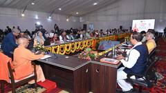 महाकुंभ में यूपी कैबिनेट की बैठक, सामने आईं ये तस्वीरें, इस अंदाज में दिखे सीएम योगी