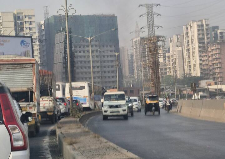 6. Mumbai: The financial capital of India's road traffic problem remains a persistent. It the city records an average travel time of 29 minutes and 26 seconds per 10 kilometers, ranking 39th globally and 110th position in the congestion world rank. (Source: X/@PoojaBD)