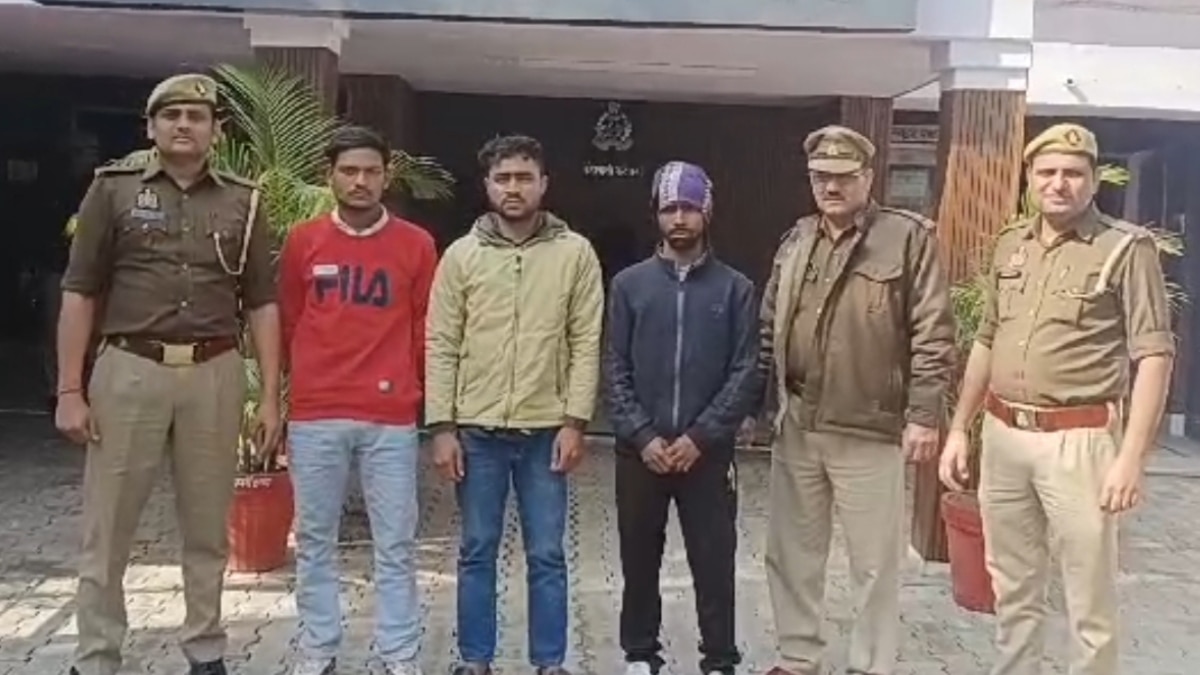 फायरिंग और पथराव केस में मुरादाबाद पुलिस की कार्रवाई, तीन आरोपी गिरफ्तार, कोर्ट ने भेजा जेल