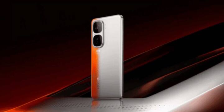 iQOO Neo 10R में डुअल-कैमरा सेटअप हो सकता है. इसमें 50 मेगापिक्सल का Sony LYT-600 सेंसर दिया जाएगा. इसके अलावा इसमें एक 8 मेगापिक्सल का अल्ट्रा-वाइड कैमरा भी दिया जाएगा. सेल्फी और वीडियो कॉल के लिए डिवाइस में 16 मेगापिक्सल का फ्रंट कैमरा भी हो सकता है.