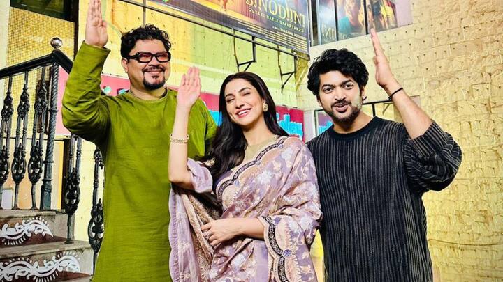 এই ছবিটা করার জন্য পাঁচ বছর অপেক্ষা করতে হয়েছিল রুক্মিণীকে। বারে বারেই বাধা এসেছে, তবে রুক্মিণী আর রামকমলের জেদ ছিল, এই ছবিটি তাঁরা কখনও না কখনও বাস্তবে রূপায়িত করবেন। অবশেষে মুক্তি পেয়েছে সেই 'বিনোদিনী'