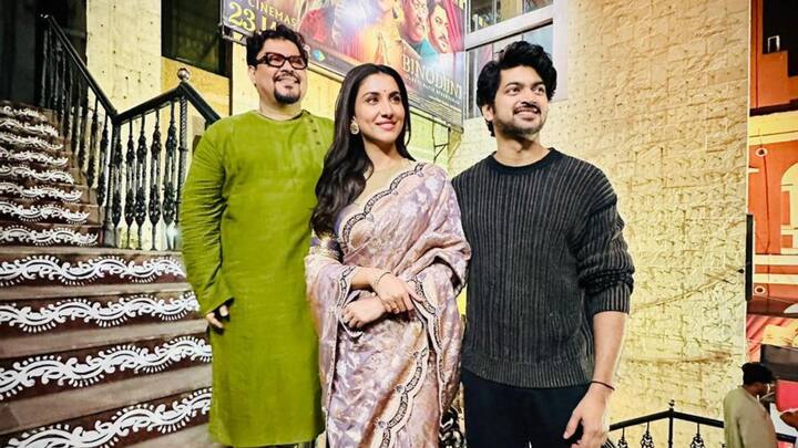 এর আগে, এবিপি লাইভকে দেওয়া সাক্ষাৎকারে, এই থিয়েটারের নামবদলের গল্প শুনিয়েছিলেন রুক্মিণী মৈত্র। তিনিই প্রথম মমতা বন্দ্যোপাধ্যায়কে অনুরোধ করেছিলেন এই থিয়েটারের নাম বদল করার জন্য।