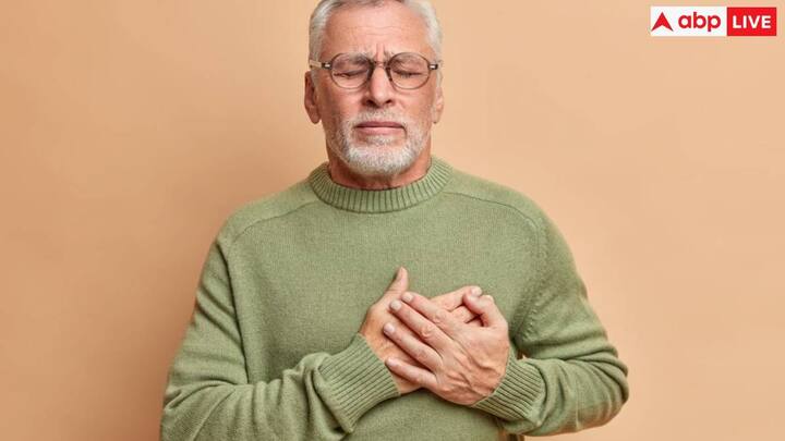 कोविड-19 के बाद दिल के दौरे के मामलों में 300% की वृद्धि को दर्शाने वाले चौंकाने वाले आंकड़ों से और भी बढ़ जाती है.कई व्यक्ति बिना किसी लक्षण के गंभीर रुकावटों से पीड़ित हैं.