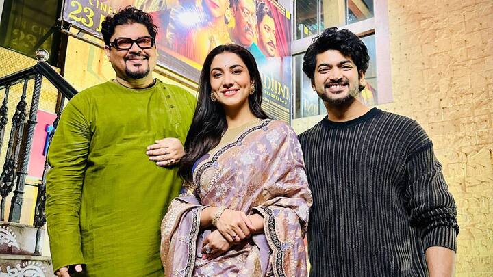 এই ঘোষণায় আবেগে ভেসেছিলেন রুক্মিণী, তিনি এই ঘোষণার কথা শুনে ভীষণ কেঁদেছিলেন। তিনি ভেবেছিলেন স্টার থিয়েটারের নাম যখন ১৪১ বছরেও বদল হয়নি, তখন সেই নাম বদল করাটা বোধহয় খুব কঠিন বিষয় হবে।