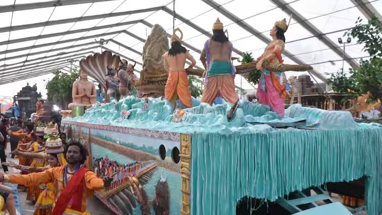 delhi celebration idea news mahakumbh grand procession tablo to feature on republic day parade 2025 પ્રજાસત્તાક દિવસના જશ્નમાં કર્તવ્ય પથ પર દેખાશે 'મહાકુંભ'ની ઝાંખી, જાણો કેવી છે તૈયારી ?