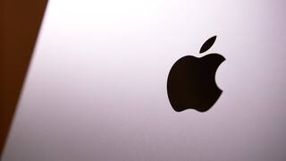 Apple के खिलाफ सरकार की सख्ती, सॉफ्टवेयर अपडेट के बाद आ रही थी दिक्कत, भेज दिया नोटिस
