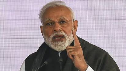 PM Modi warned to stay vigilant against those who seek to weaken the country நாட்டை சீர்குலைக்க சதி.. கவனமா இருங்க பிரதமர் மோடி வார்னிங்!