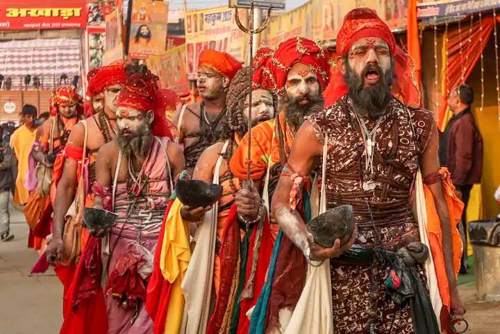 પ્રયાગરાજને તીર્થરાજ પણ કહેવામાં આવે છે. તીર્થરાજનો અર્થ તીર્થસ્થાનો રાજા થાય છે. પ્રયાગરાજને બધા તીર્થસ્થાનોમાં શ્રેષ્ઠ તીર્થસ્થાન તરીકે વર્ણવવામાં આવ્યું છે. પ્રયાગરાજનું વર્ણન બ્રહ્મપુરાણમાં પણ કરવામાં આવ્યું છે.