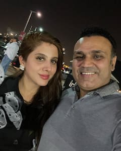Virender Sehwag-Aarti Love Story: बचपन में हुई वीरेंद्र सहवाग और आरती की मुलाकात, फिर ऐसे हुई लव स्टोरी की शुरुआत