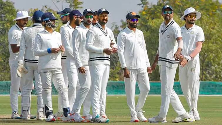 Saurashtra won by 10 wickets against delhi ravindra jadeja rishabh pant flopped ranji trophy Ranji Trophy 2025: સૌરાષ્ટ્રે દિલ્હીને 10 વિકેટથી હરાવ્યું, જાડેજાએ કર્યો કમાલ, પંત ફ્લોપ 