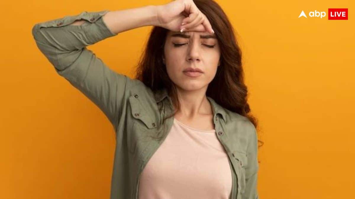 डियर लेडीज...शरीर में नजर आए ये संकेत तो हो जाएं सावधान, हो सकती है आयरन की कमी