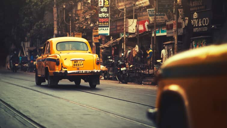 Kolkata Yellow Taxi News: Ambassador Era May End, But Yellow Taxis Will Stay On Roads, Says Report