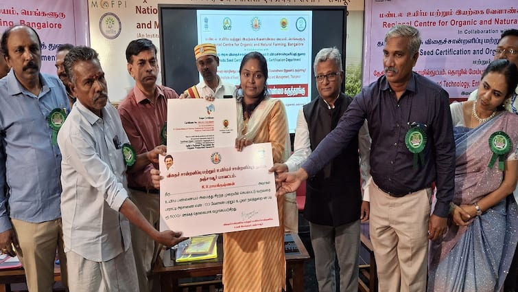 Organic farming should be cultivated Thanjavur Collector instructions tnn இயற்கை வேளாண்மை சாகுபடி செய்ய வேண்டும்...தஞ்சாவூர் கலெக்டர் அறிவுறுத்தல்